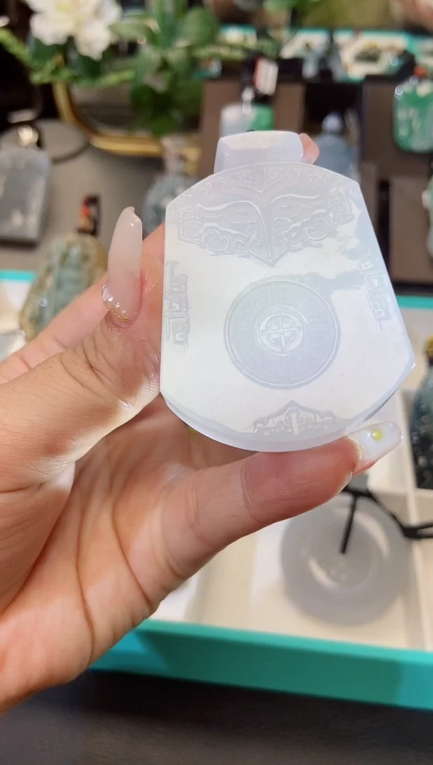 颈饰未镶嵌翡翠缅甸天然翡翠