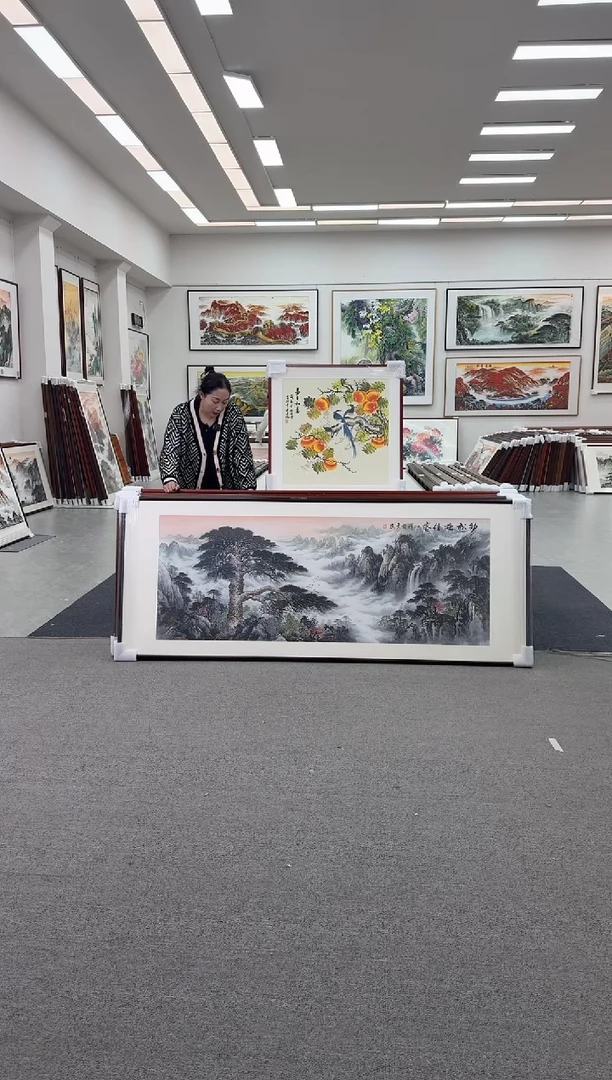 国画手绘  迎客松  219*88