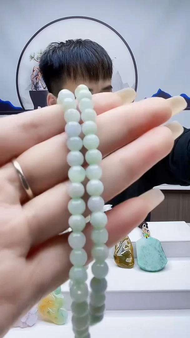 未镶嵌定制翡翠毛货挂件62