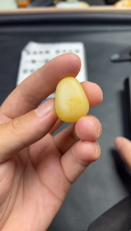 和田玉未镶嵌吊坠(不含链)和田玉43