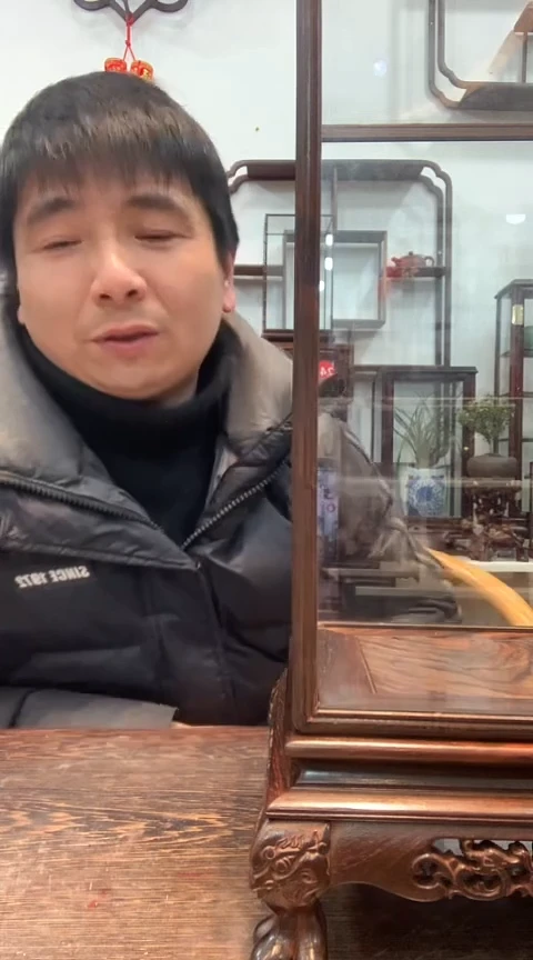 【闪购商品】花梨木类木艺虎脚玻璃罩881