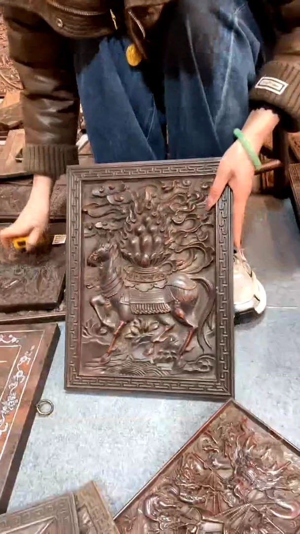 【闪购商品】木A紫檀雕刻板一物一拍以直播间为准