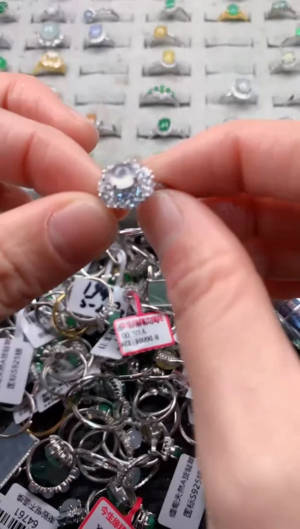 银S925镶嵌戒指翡翠3                   5