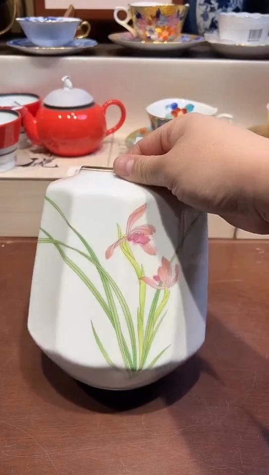 【闪购商品】中古回流瓷器好看。谨慎参拍