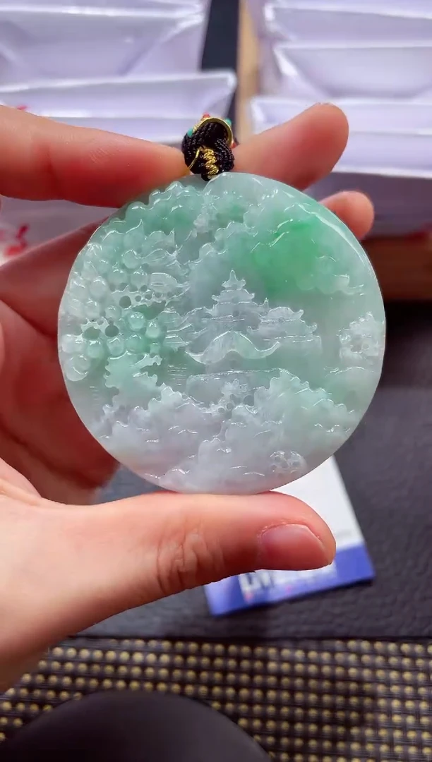 未镶嵌挂件翡翠20251218