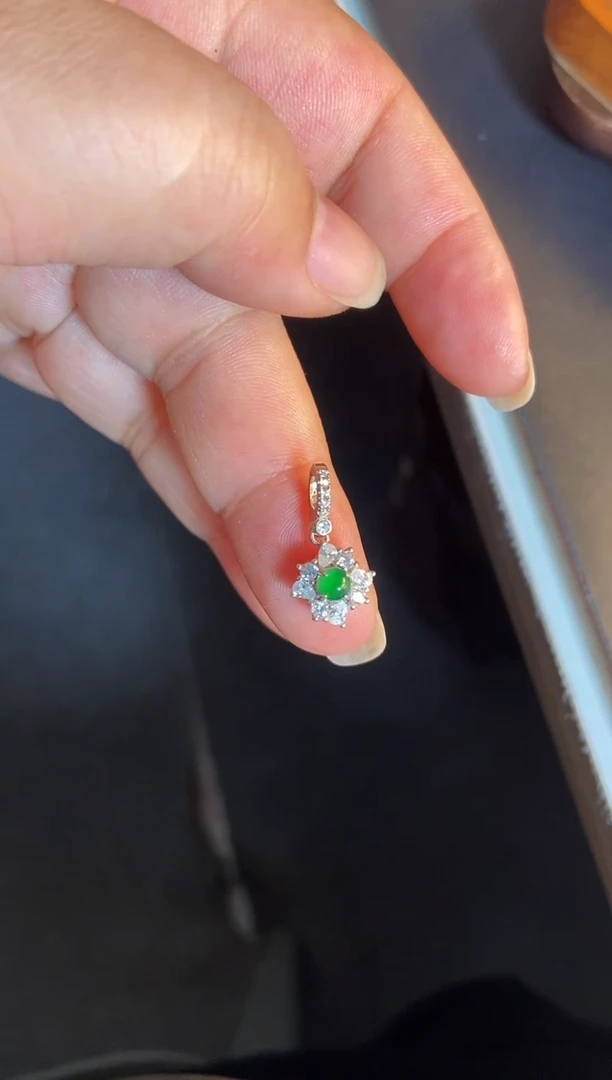 吊坠(不含链)银S925镶嵌翡翠1