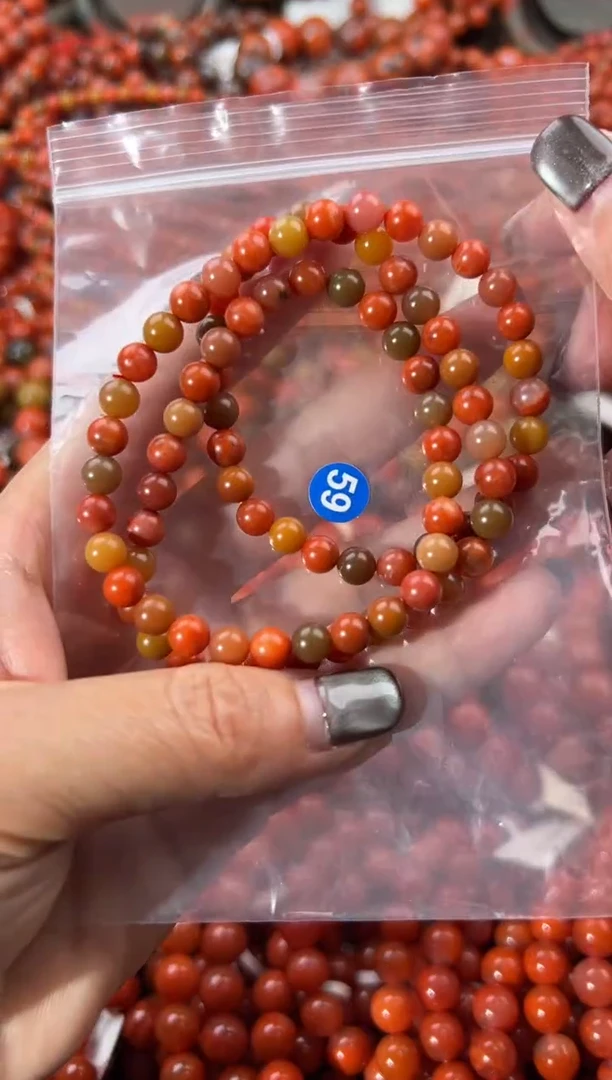 未镶嵌手串南红玛瑙6+