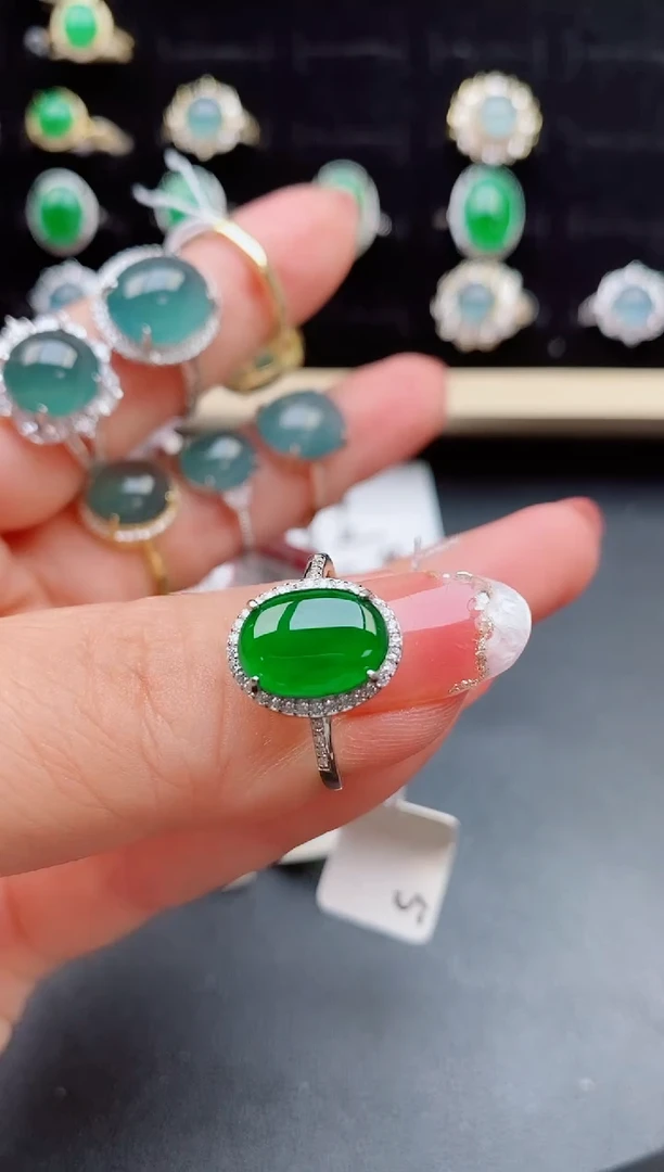 【闪购商品】翡翠戒指银S925镶嵌11111