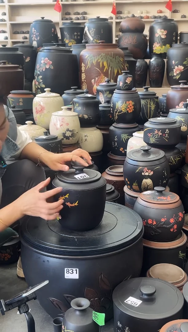 罐瑕疵茶叶罐   方尖 彩填    301