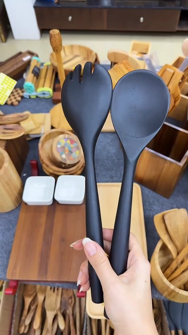 黑色套装2个不退不换