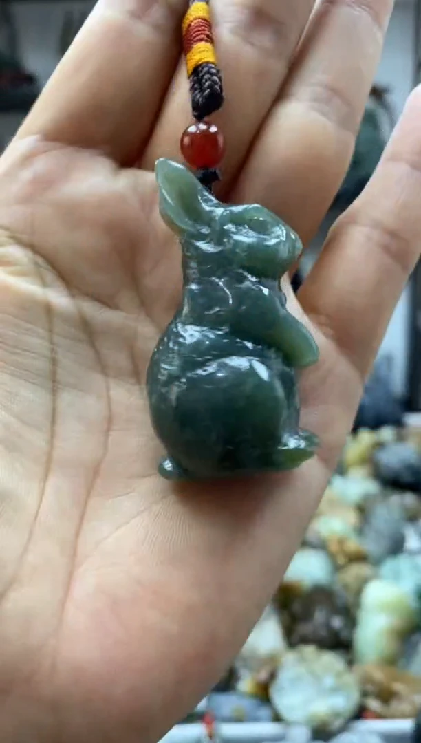 和田玉未镶嵌把件1