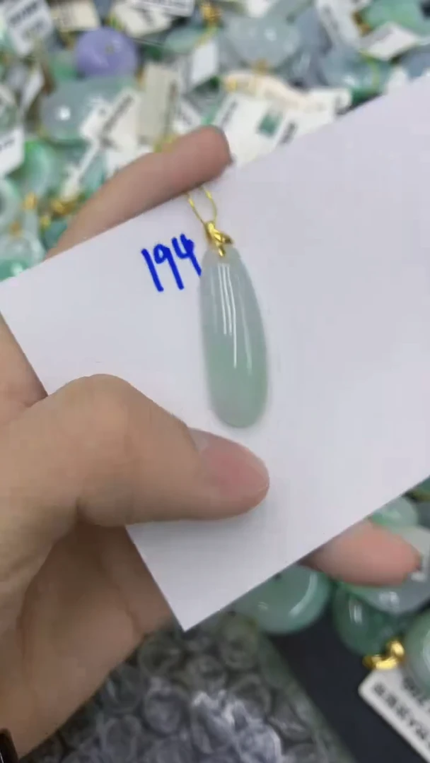 颈饰未镶嵌翡翠111111