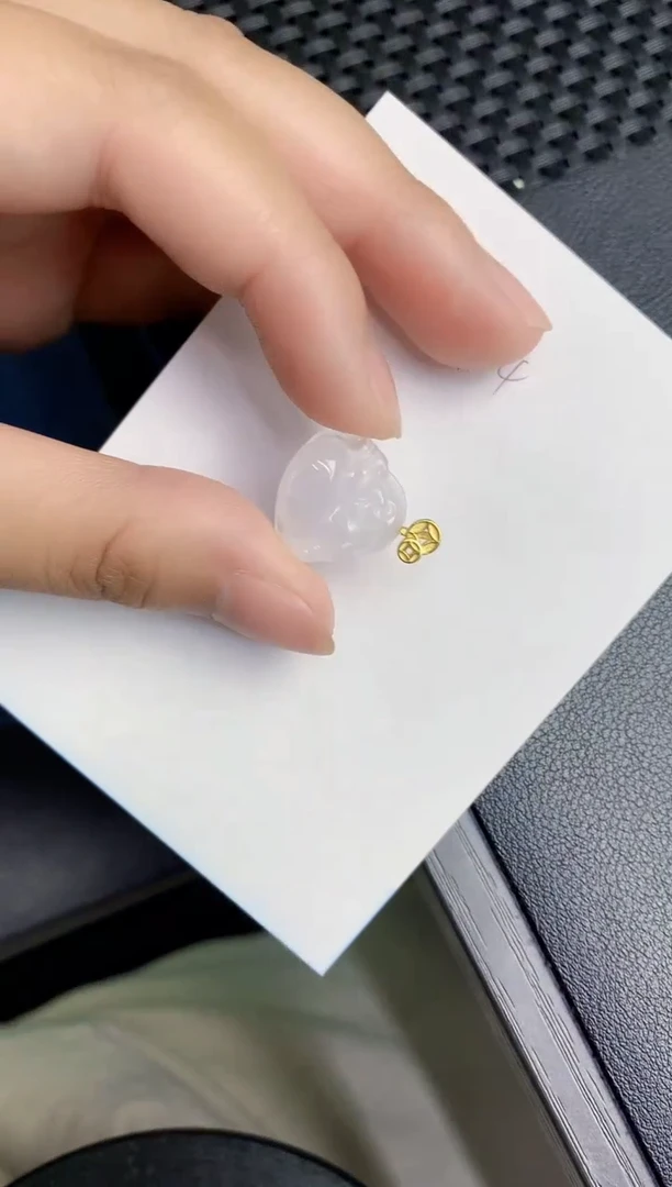 翡翠未镶嵌颈饰缅甸天然翡翠A货