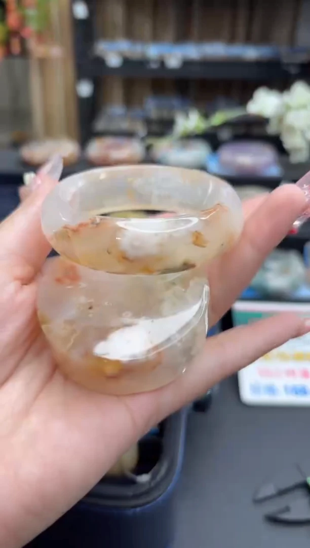 未镶嵌手镯石英质玉159(55圈赠送镯心)