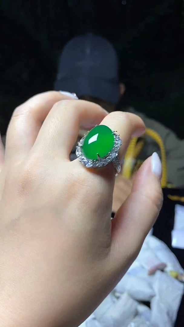 满色吊坠  所见即所得！