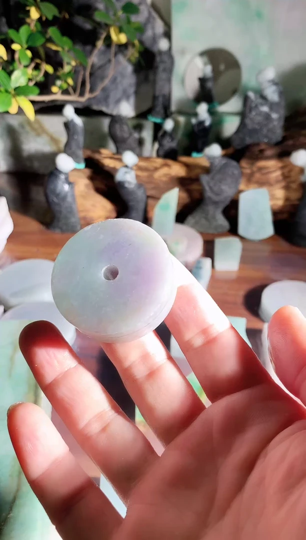 【闪购商品】翡翠吊坠(不含链)未镶嵌B73