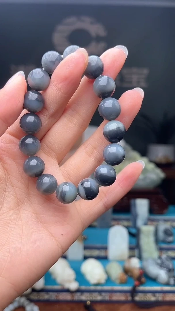 未镶嵌和田玉挂件1