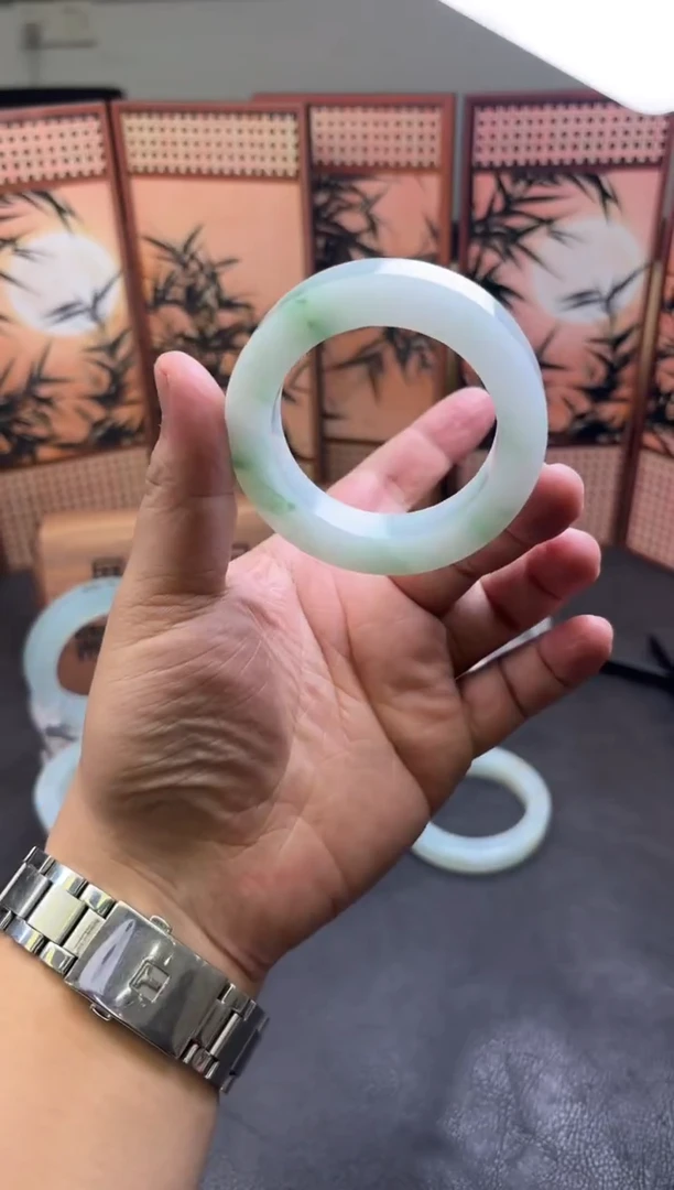 未镶嵌手镯定制翡翠?***?手镯定制