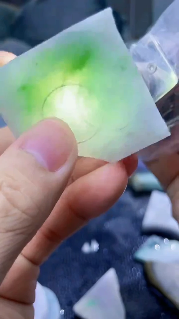 裸石翡翠天然A货翡翠板料