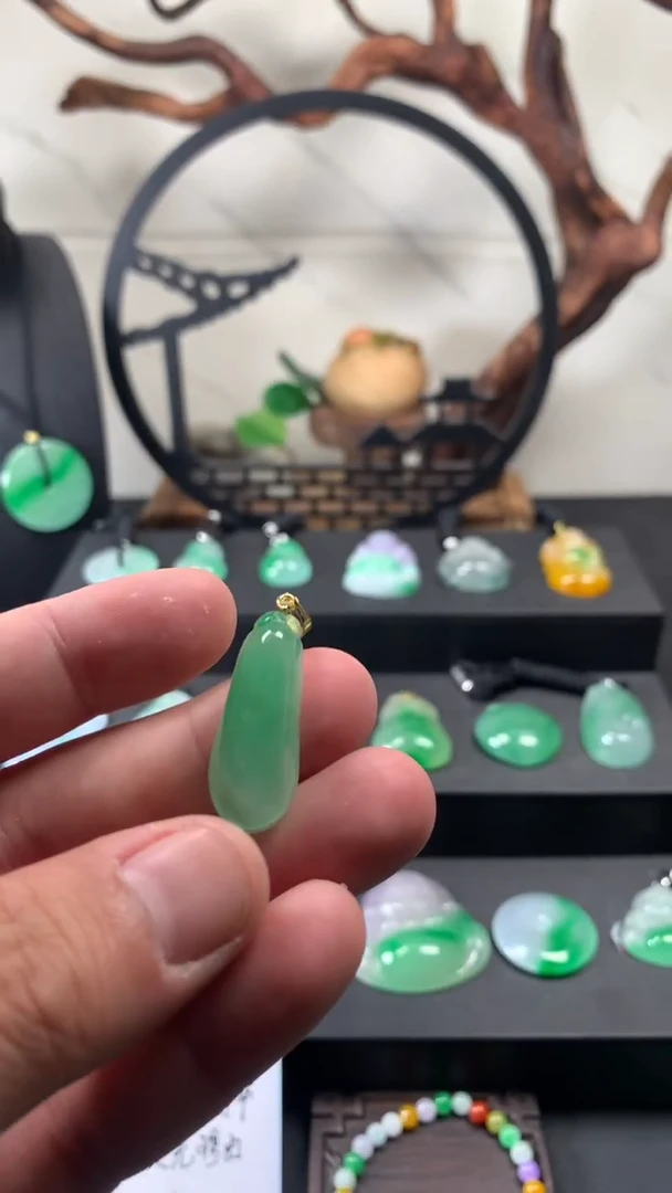 颈饰未镶嵌翡翠所见即所得，一图一物