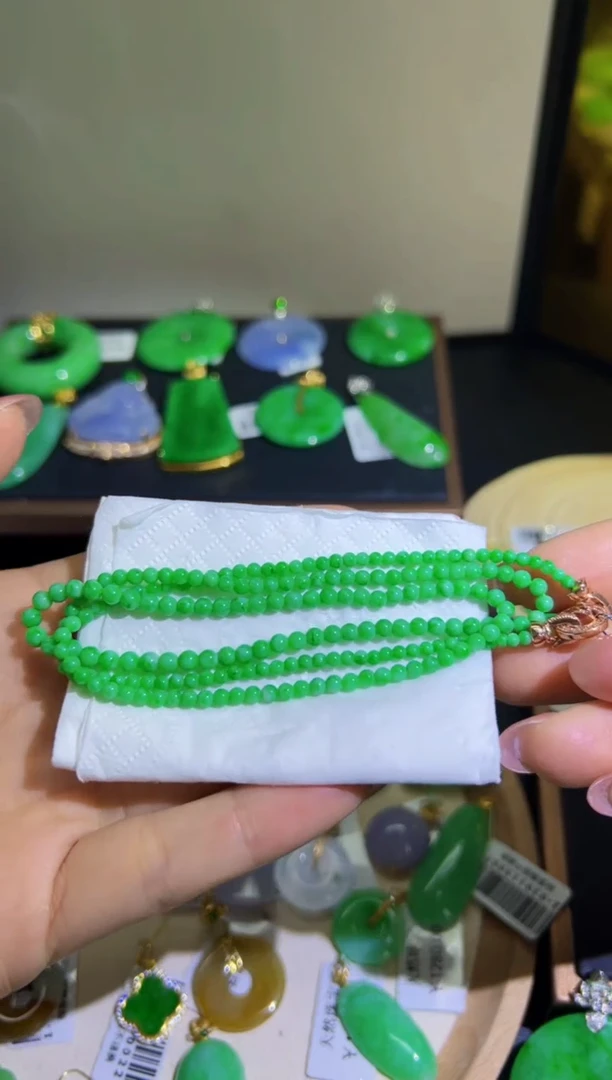 【闪购商品】翡翠颈饰未镶嵌Q缅料A货翡翠/支持复检/一件