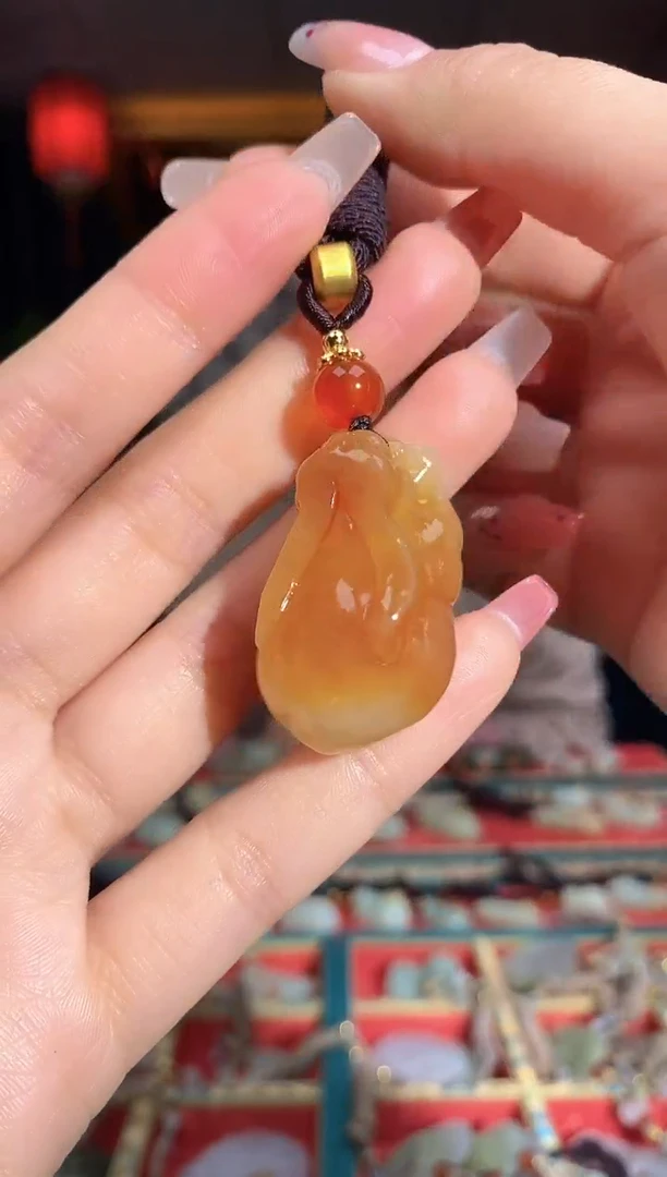 【闪购商品】和田玉挂件未镶嵌兔子