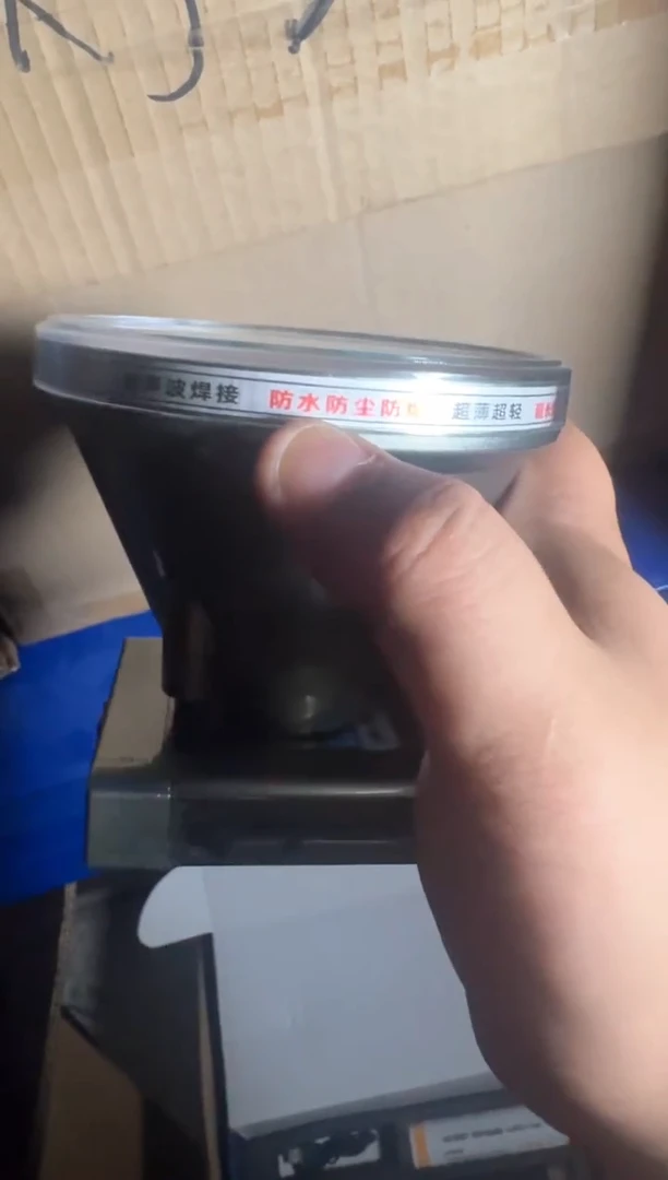 【聚合物5000毫安】续航12小时强光远射千米铝光杯头灯