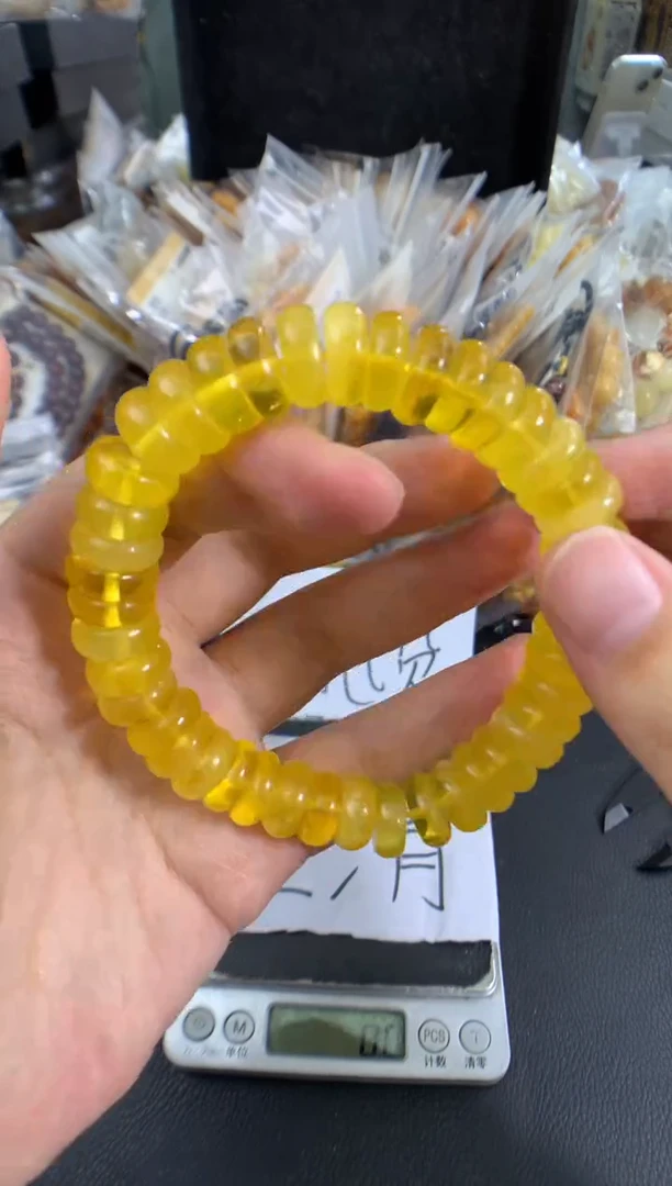 琥珀未镶嵌珠宝奇石1