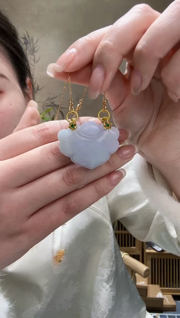 【闪购商品】翡翠颈饰未镶嵌吊坠