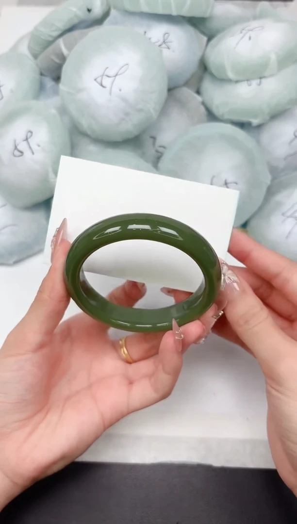 石英质玉手镯未镶嵌327-57.0