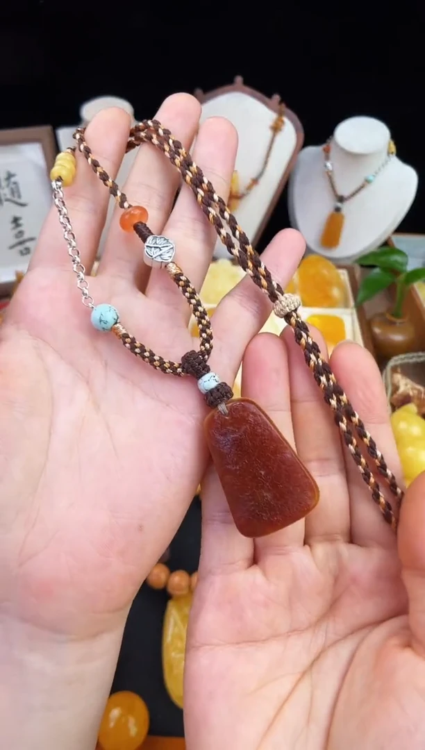 琥珀未镶嵌珠宝奇石柒月