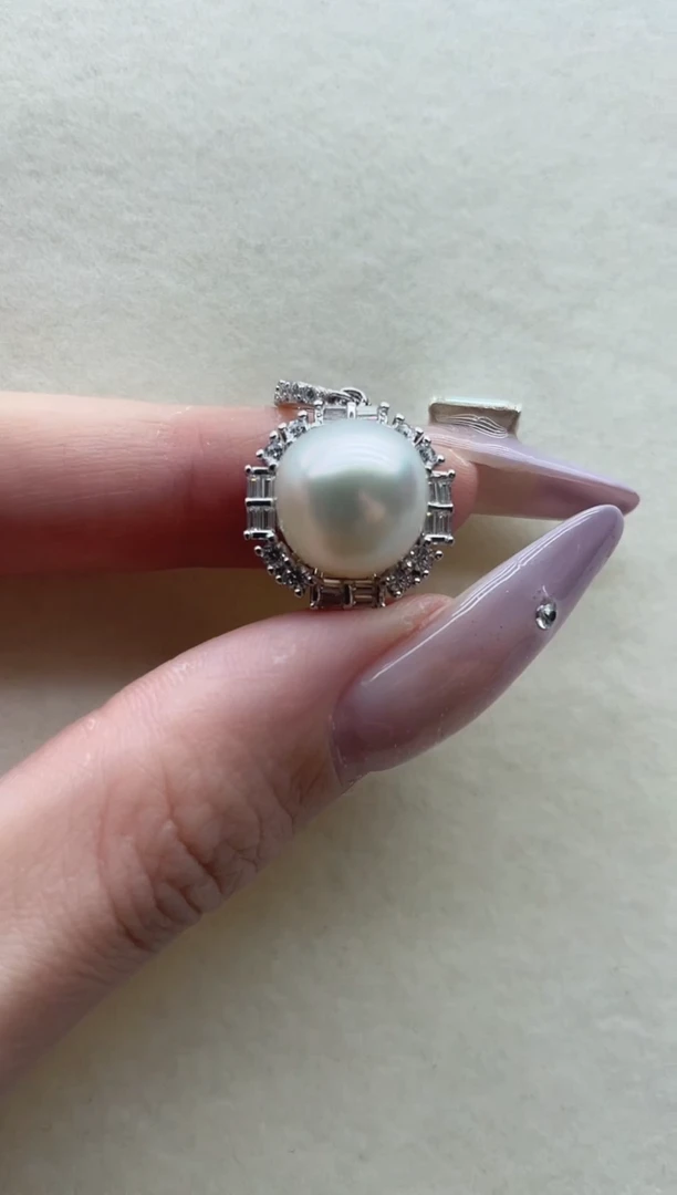 银S925镶嵌海水珍珠吊坠79