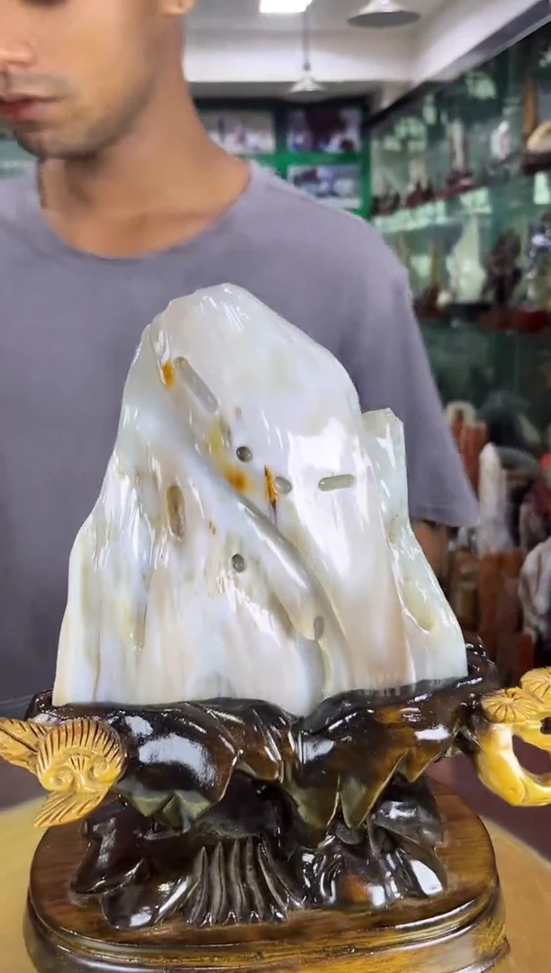 未镶嵌珠宝奇石硅化玉缅甸天然树化玉精品摆件