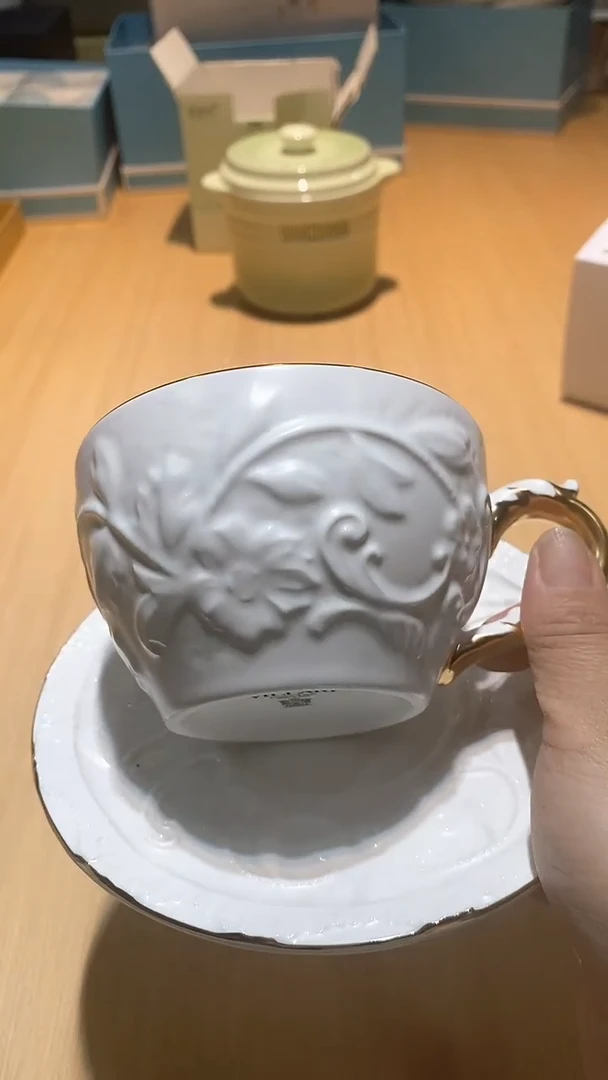 【闪购商品】瓷片锅碗瓢盆一件不剩