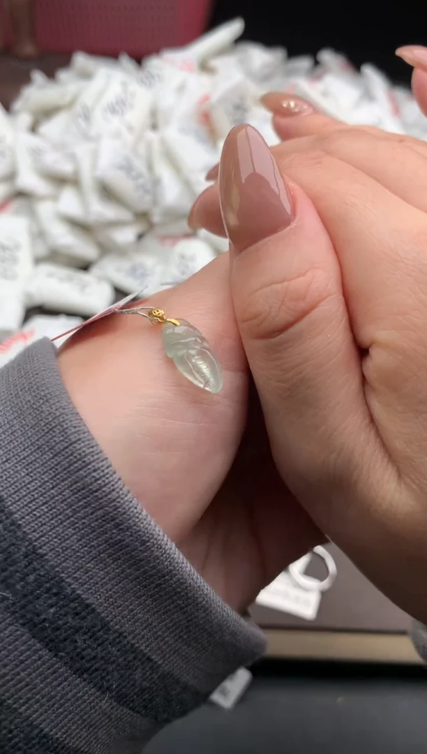 【闪购商品】翡翠颈饰18K金镶嵌一