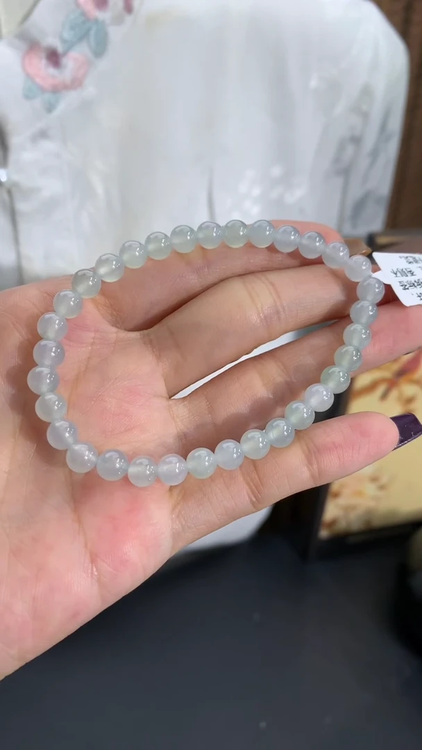 未镶嵌手串翡翠卡5.8mm