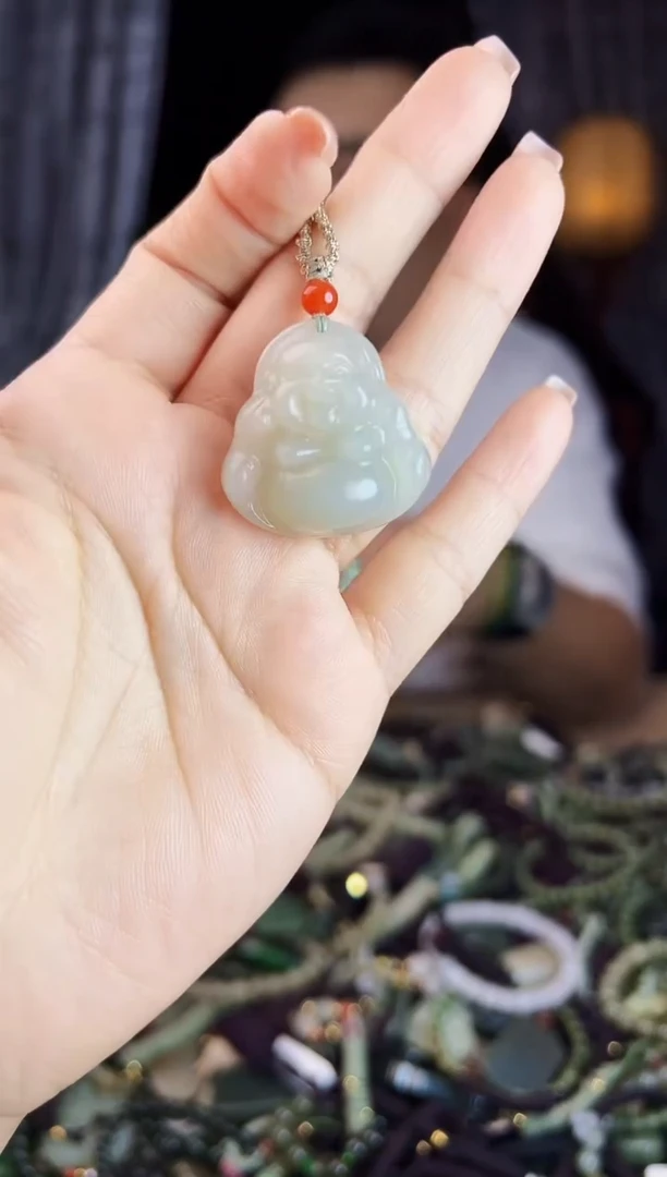 未镶嵌和田玉挂件1