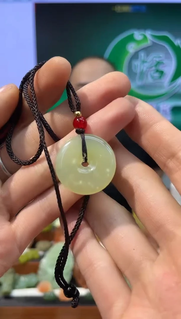 【闪购商品】岫玉吊坠未镶嵌·