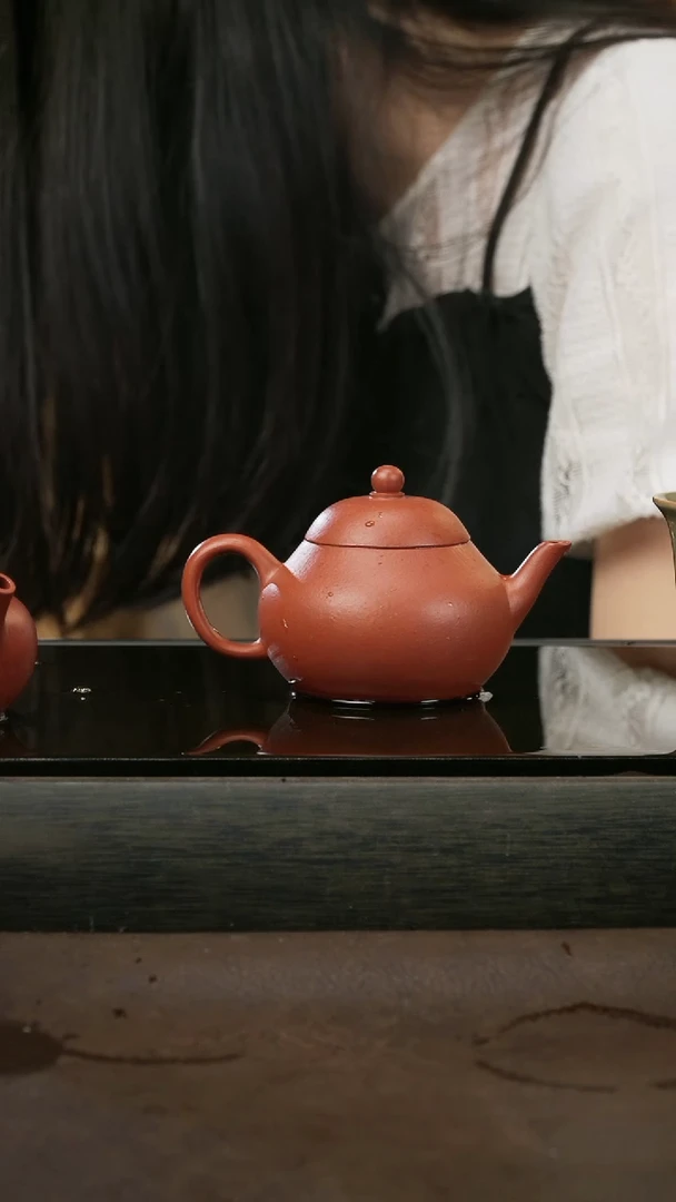 茶壶紫砂074，梨形，朱泥，150cc