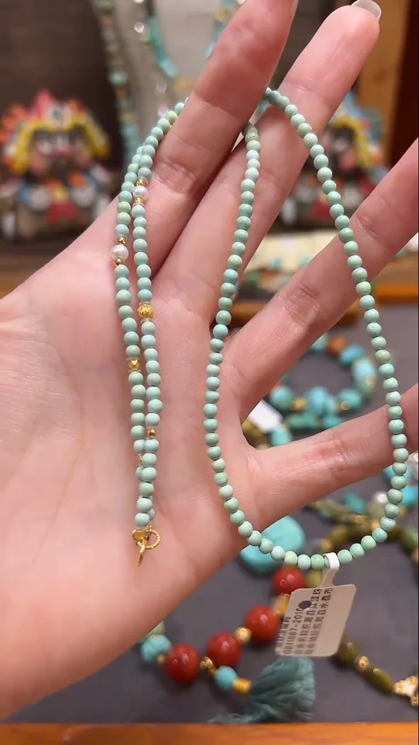 绿松石18K金镶嵌颈饰绿松石项链