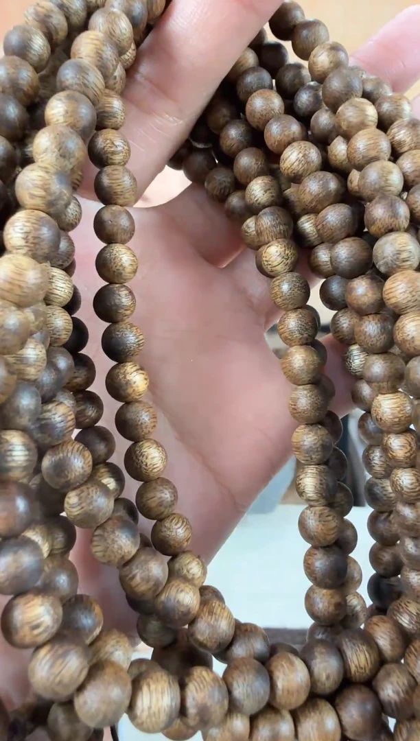 沉香沉香碎屑048沉香圆珠多圈卡6/9克多样性发其一