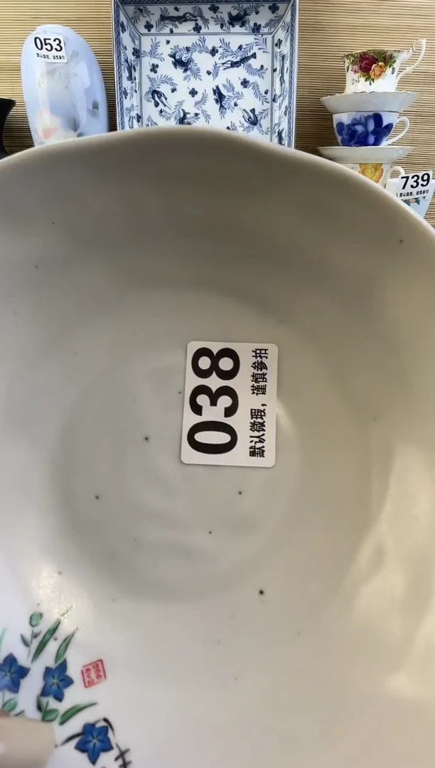 摆件B****y摆件瓷器瓷器瓷器