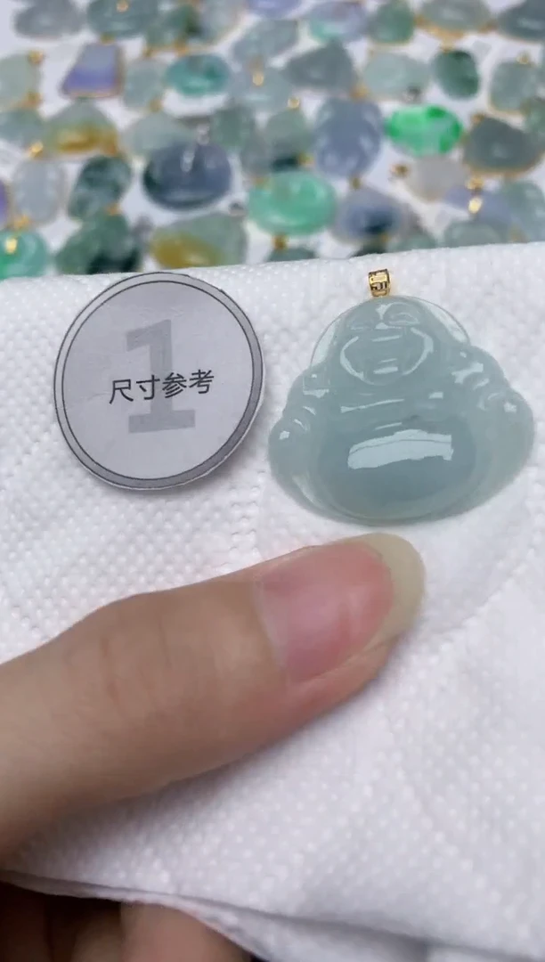 翡翠18K金镶嵌颈饰天然A货翡翠