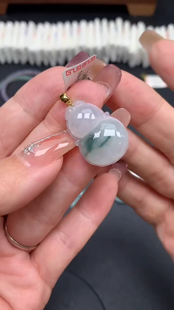 翡翠18K金镶嵌吊坠(不含链)MS190981