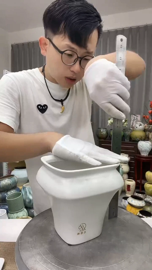 景德镇陶瓷花盆（8.30）