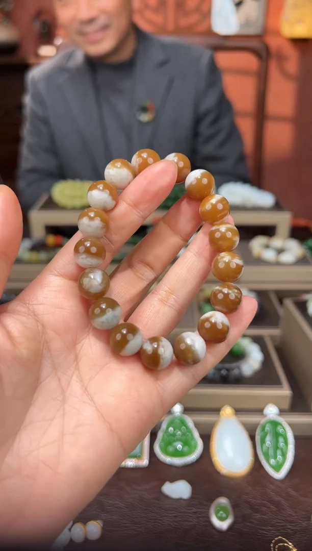 未镶嵌手链和田玉卡12手串