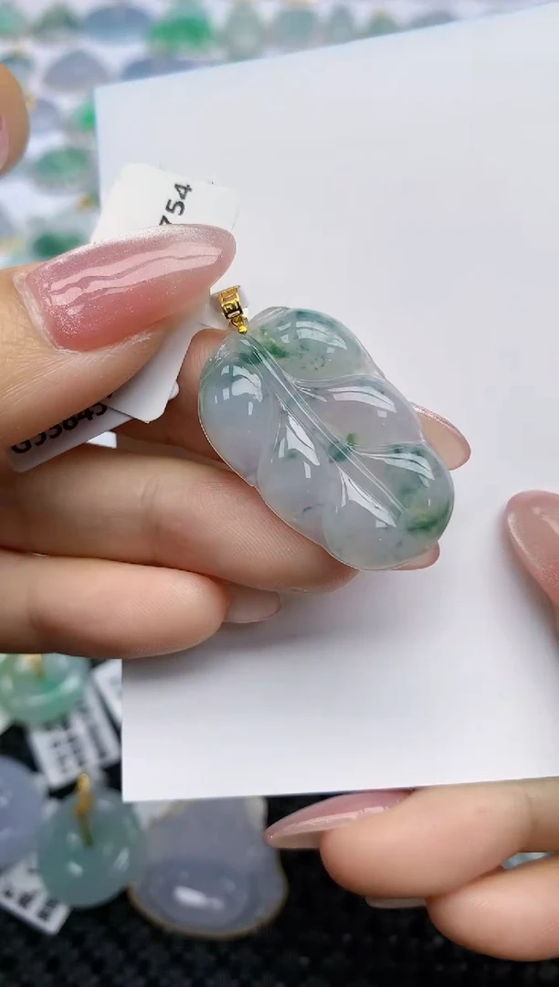 【闪购商品】翡翠颈饰18K金镶嵌天然翡翠A货