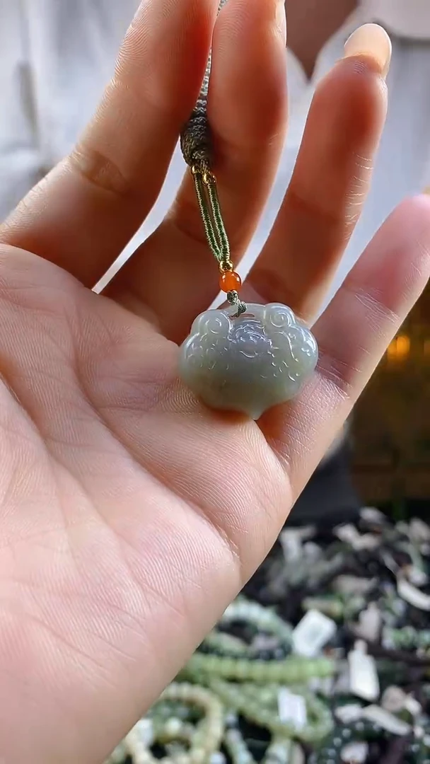 和田玉未镶嵌颈饰多样性发货，拍一发一