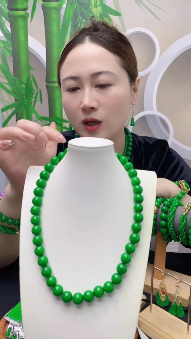项链14K金镶嵌翡翠D04