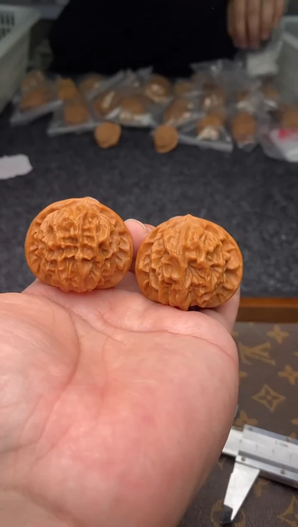 把件文玩核桃b210号44尺龙鳞